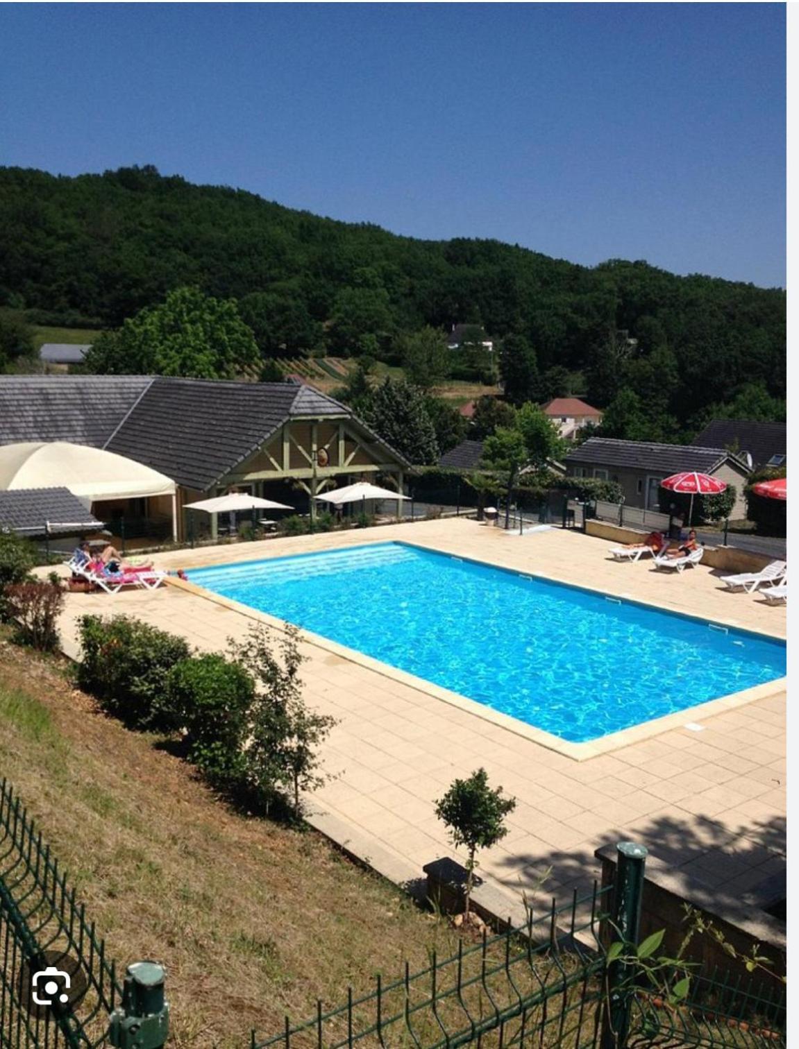 En Toute Quietude Lissac-sur-Couze エクステリア 写真